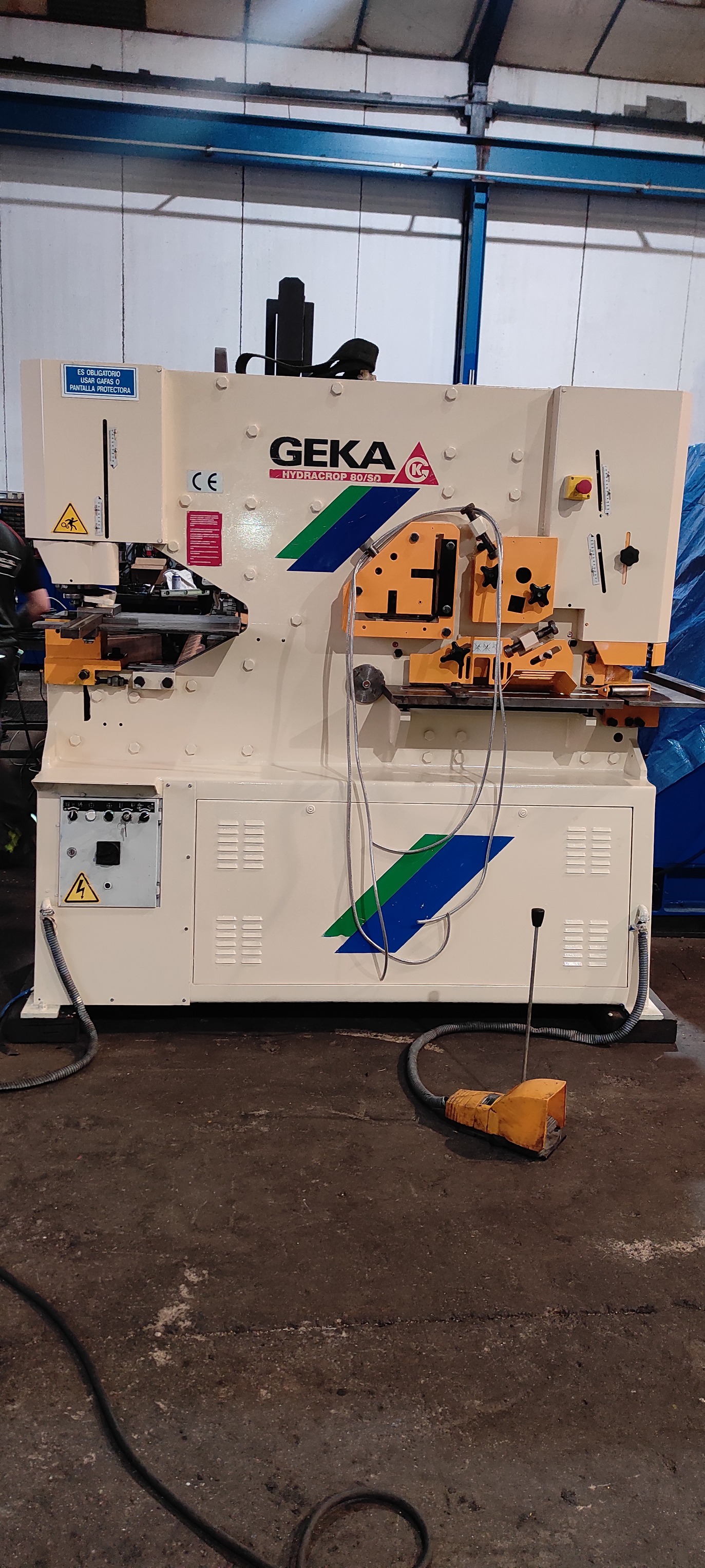 Punzonadora GEKA después del retrofit